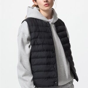 Uniqlo Black Quilted Vest